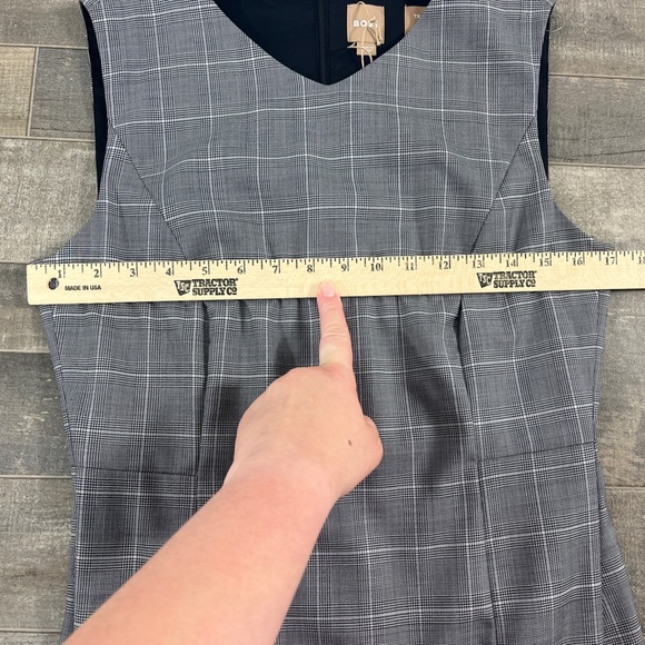 HUGO BOSS Dayami Wool Midi Dress - Picture 9 of 10